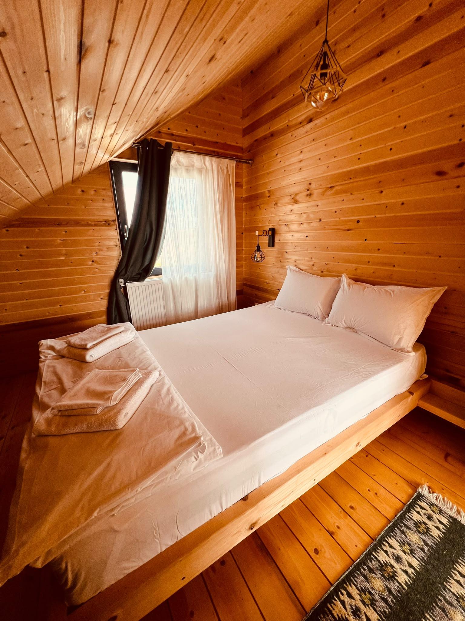Dormitor Valley View Cabin